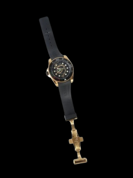 Gucci Dive Snake 45mm Black Quartz Watch